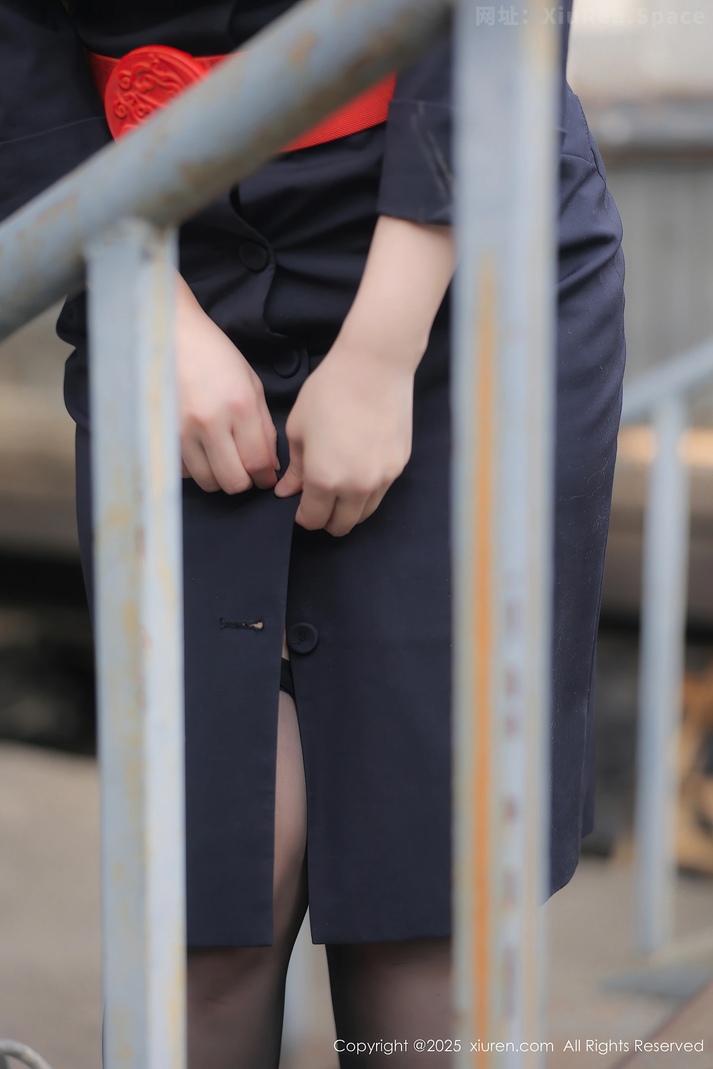 图片[5]-[XiuRen秀人网] VOL.10155 模特白茹雪abby性感黑色情趣内衣配黑丝吊袜秀丰腴身材诱惑写真78P-秀人网官方网站